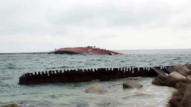 Ukraine War Russian navy sunk BOD Ochakov to block Ukrainian fleet in Crimea Ukraine