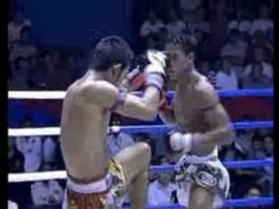 MuayThai-Anuwat_VS_Riddech
