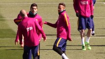 Barça - Suarez, Neymar et Mascherano jouent à la bagarre