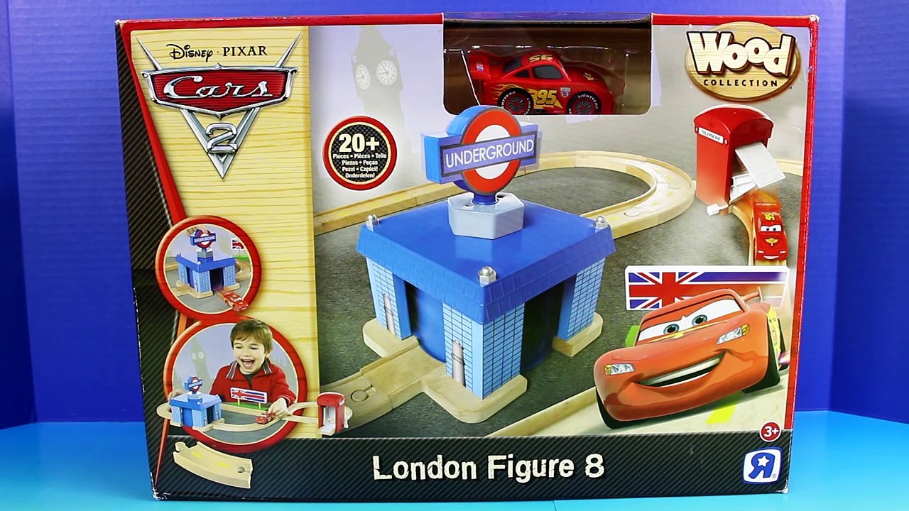 Disney Pixar Cars 2 London Figure 8 Wood Collection With Wooden Tracks  Lightning McQueen Mater Mack