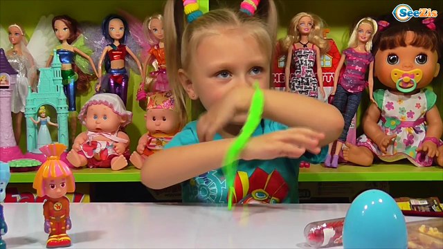 ✔ ФИКСИКИ. Симка, Нолик и Ярослава открывают игрушки сюрпризы. Видео для детей. Tiki Taki Cook ✔