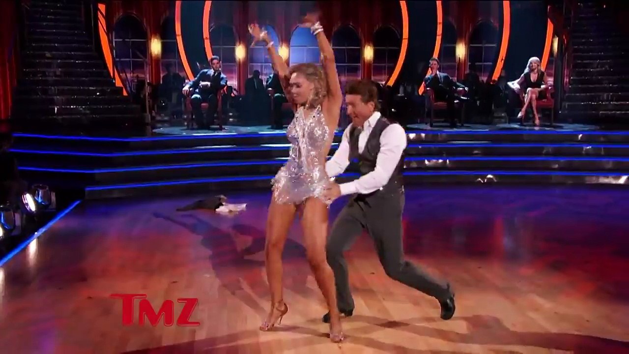 Robert Herjavec And Kym Johnson -- Caught Kissing!
