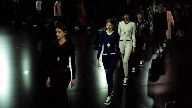 Défilé Courreges, le rétro futurisme est à la mode