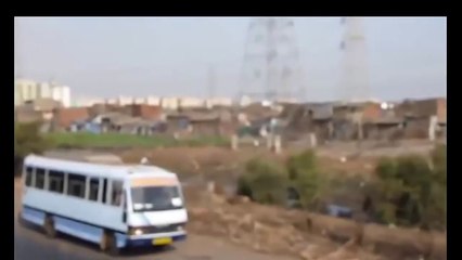 В индии Общественный туалет под открытым небом