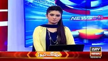 Ary News Headlines 25 February 2016 , Girl Beaten By Relatives Infront Of Court