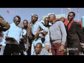 Omkhula - Taking pictures with Fans