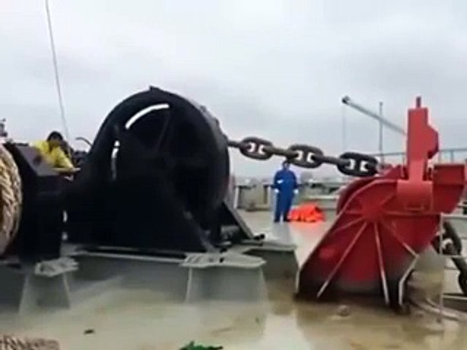 Bir Geminin Çapası Kontrolden Çıkarsa.. Yok Böyle Bir Şey