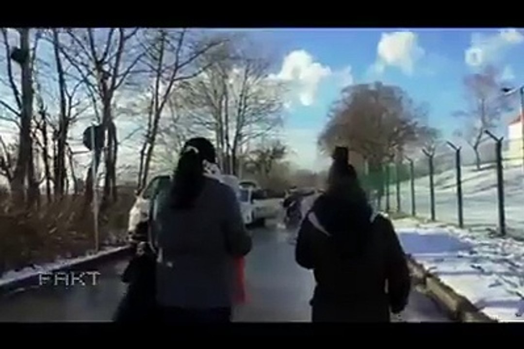 Skandal Asylbewerber fahren Taxi auf Steuerzahlerkosten