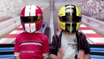 Mattel   Hot Wheels   Double Jump Duel Showdown Track Set & Helmet