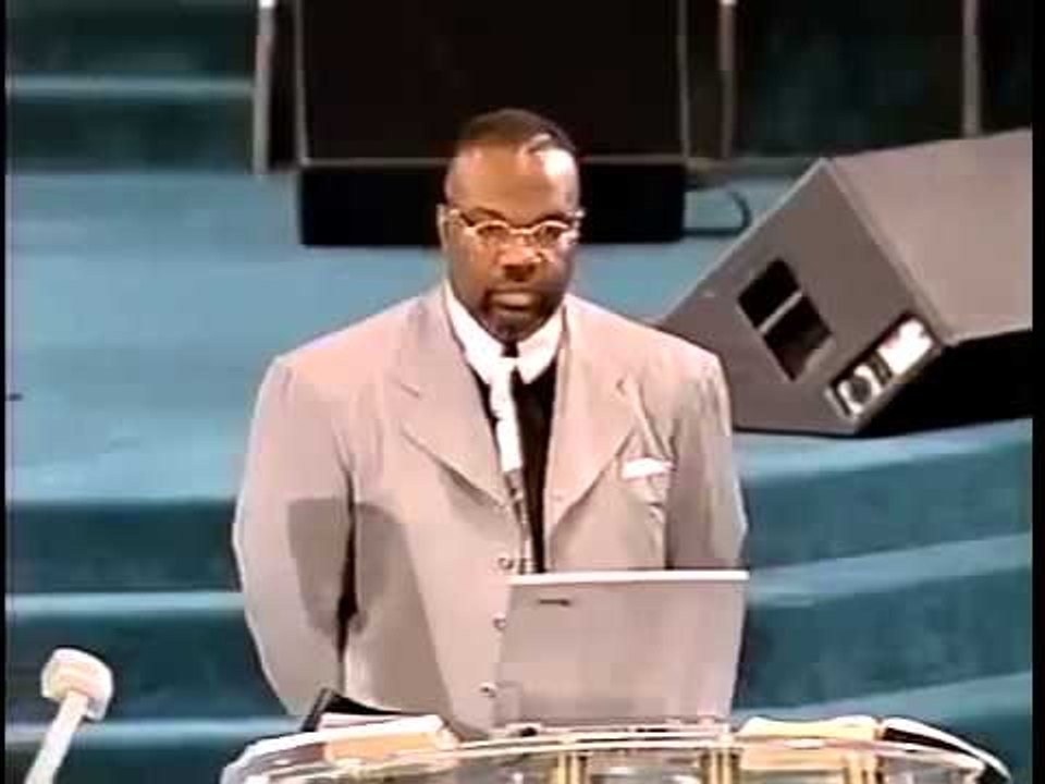 TD Jakes - A walk thru the Tabernacle