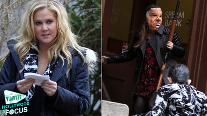 Amy Schumer and Amber Tamblyn Rob a Sperm Bank Together!