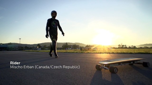 Record du monde de vitesse en longboard électrique