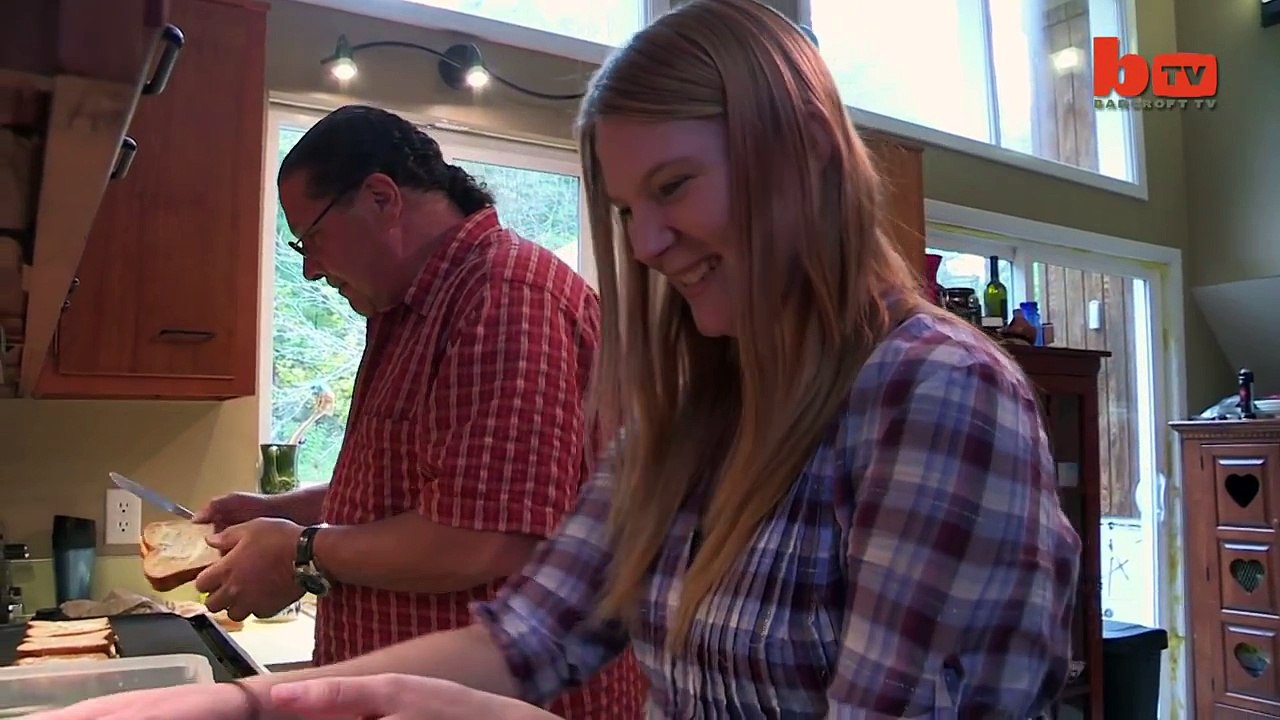 Sister Wives: Pastors New Bride Is Pregnant With The Full Support Of His Wife