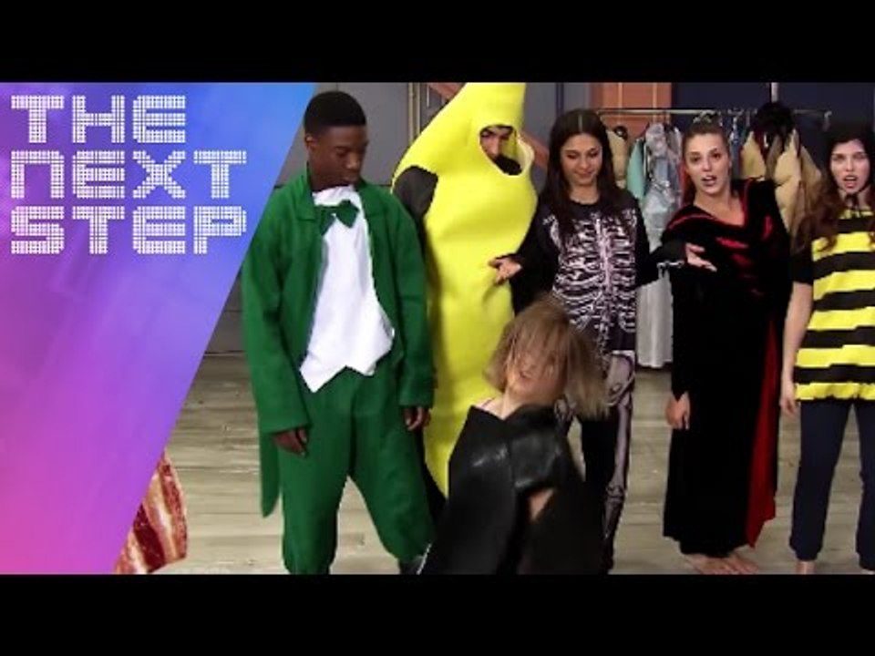 The Next Step - Battlez: Boys versus Girls