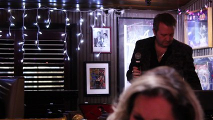 Colin Paul sings 'Girl Of My Best Friend' Marlowes 2016