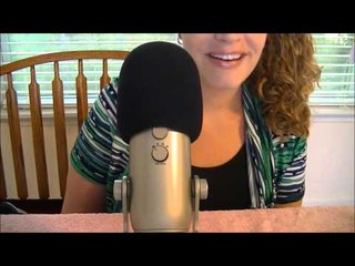 Descargar video: ASMR Ear To Ear Semi-Inaudible/Unintelligible Whispering [Mouth Sounds]