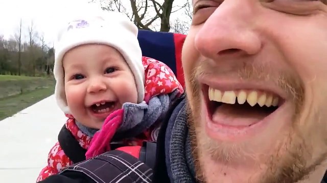 Первые слова малыша лучший папа