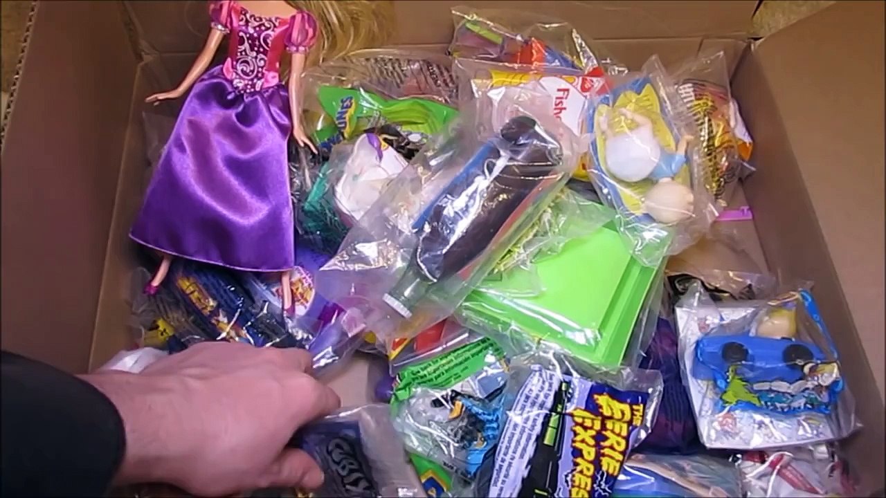 10 Happy Meal Surprise McDonalds Toys Episode 2 Barbie, Hot Wheels, Cars, Bratz, Huevos Sorpresa