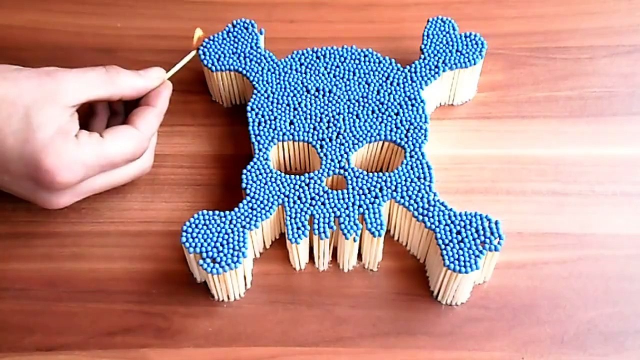 AMAZING ! Badass skull burn !