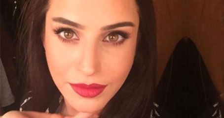 Büşra Pekin'in Makyajsız Fotoğrafına Övgüler Yağdı