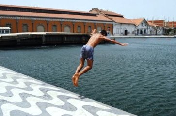 İzmir'de Son 66 Yılın En Sıcak Günü!