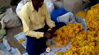 flower mala maker