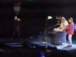 Benny, Björn & U2 - Dancing Queen