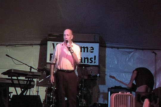 Danny McCorkle sings 'Polk Salad Annie' Elvis Week 2007