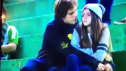 No discutas con tu novia en el fútbol porque te puede pasar esto