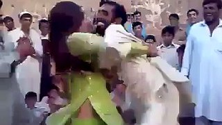 Pathan Funny Hijra Dance- Wiglieys