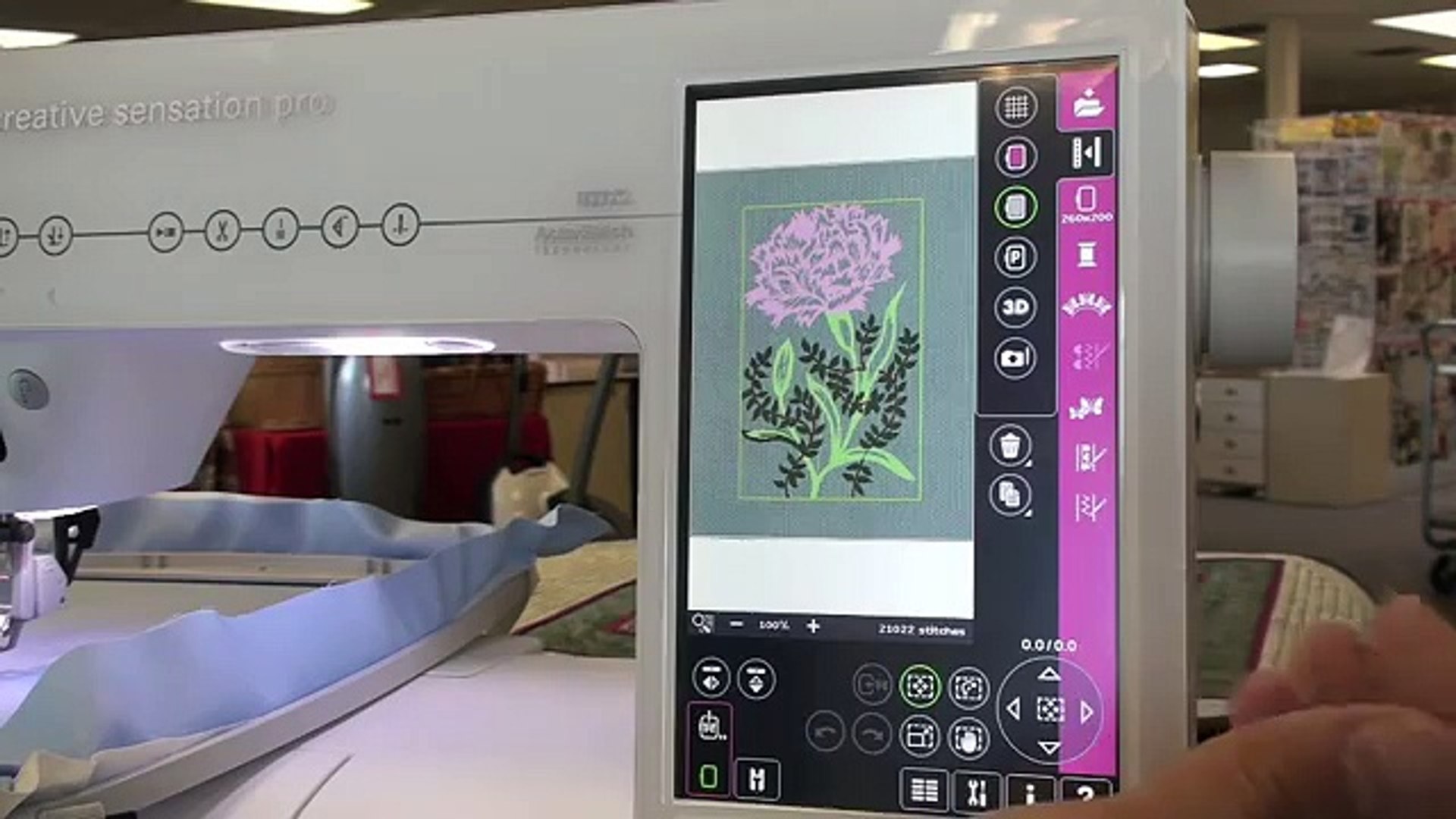 ⁣Pfaff Creative Sensation Pro, class 2 embroidery 200
