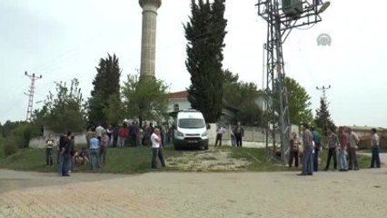 Trafik Kazasında Hayatını Kaybeden 8 Aylık Hamile Kadın Toprağa Verildi