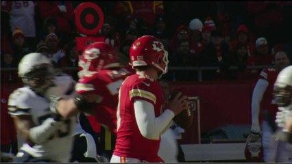 Carr: Doesn't make any sense for Eagles to trade up for QB