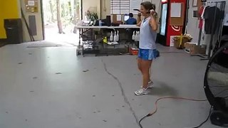 Help your running technique with a jump rope run