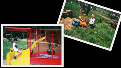 Friends S11E01 The One with getting old