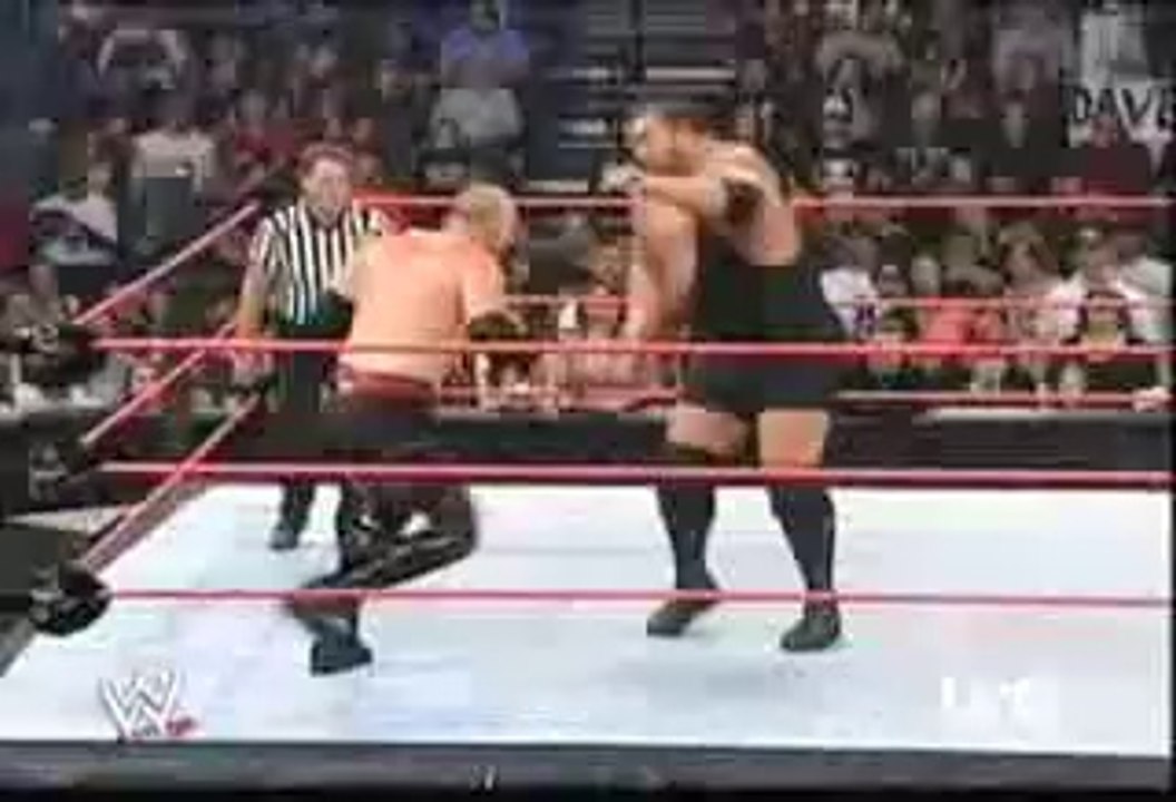 Shawn Michaels vs. Big Show vs. Kane - Triple Threat Match - Raw October 24, 2005 Full Match