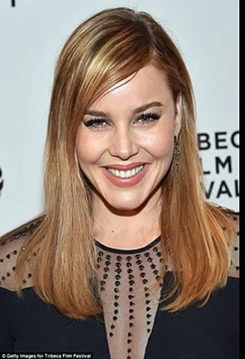 Abbie Cornish oozes elegance glamorous black gown sheer plunging neckline attends premiere Laven... (World Music 720p)