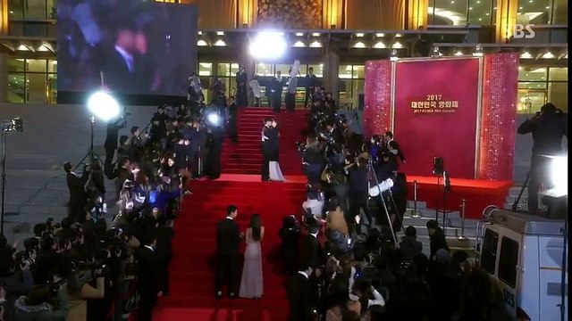 이민호VS김수현베스트 키스신 컬랙션 李敏镐VS金秀贤吻戏集合 Lee min ho VS Kim soo hyun for kissing and Romantic Scene