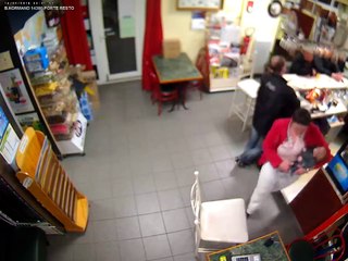 A Mother Yelled at Bar Robber to Leave- eObserver