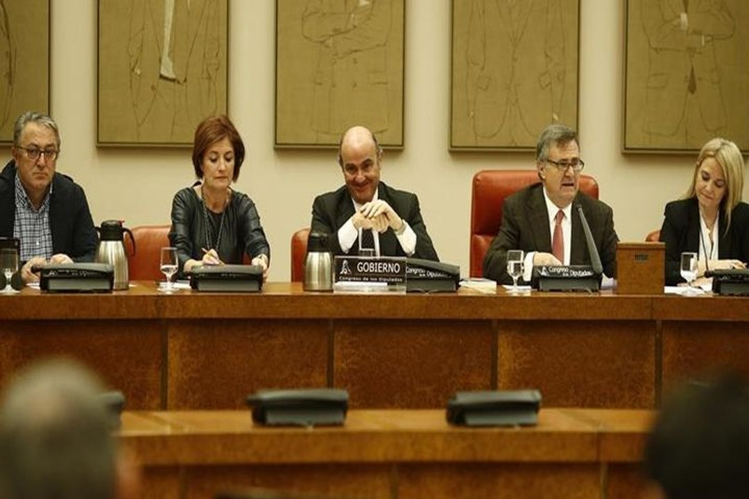 La falta de Gobierno impide ajustar el déficit para 2017