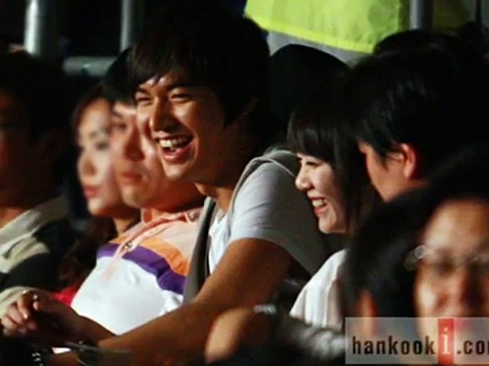 Lee Min Ho & Goo Hye Sun Hang Out Together