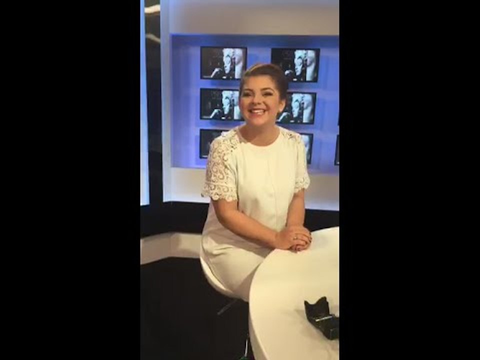 Caroline Costa - PeriscoPe 16/04/2016 | CarolineCostaOnVEVO