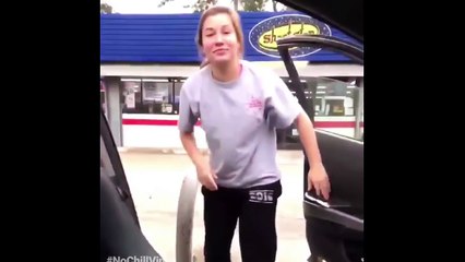 [White Girl Dance] Slim Thick With Yo Cute Ass