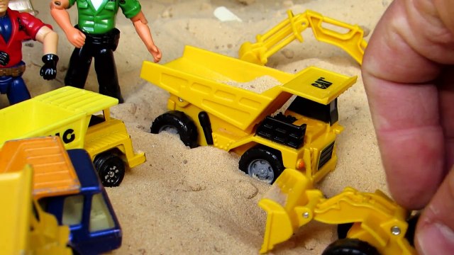 tractors for kids looking for tractors in the sand