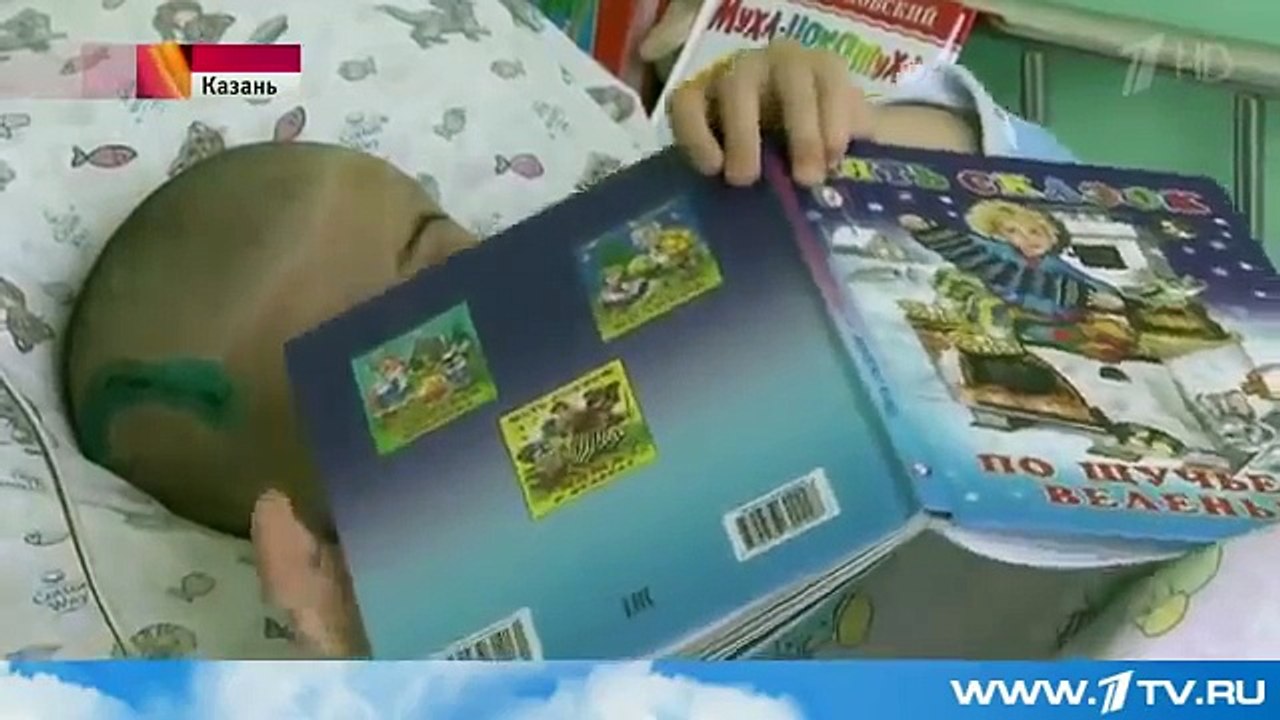 ШОК! ДЕВОЧКУ ПАДАЮЩУЮ С ШЕСТОГО ЭТАЖА СПАС СОЛДАТ ПРОХОДИВШИЙ МИМО