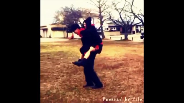 女子高生カップルのイチャイチャ キス動画まとめ