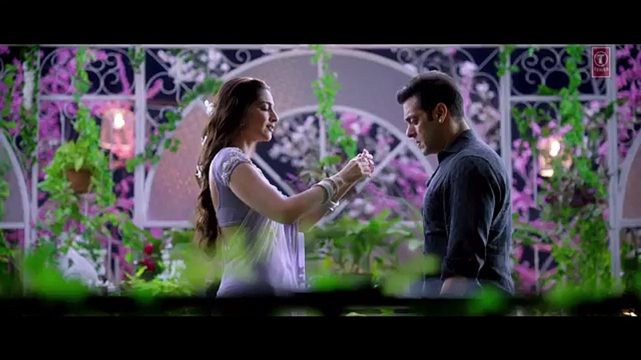 Jab_Tum_Chaho_VIDEO_Song___Prem_Ratan_Dhan_Payo___Salman_Khan,_Sonam_Kapoor___T-