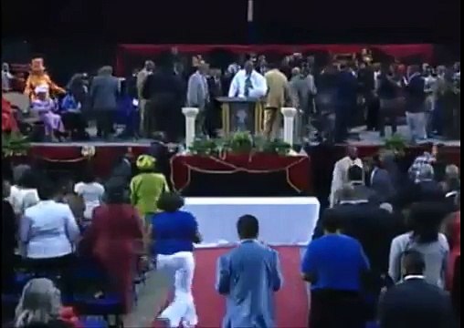 Marvin Winans Praise Break at the VA 2nd COGIC Holy Convocation