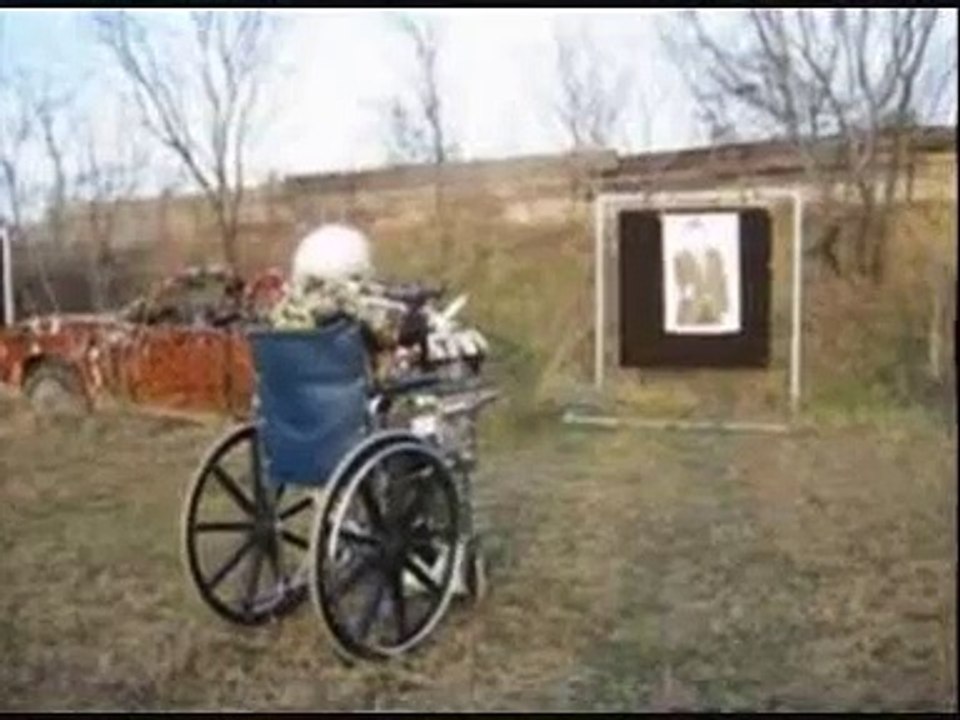 Granny with machine gun