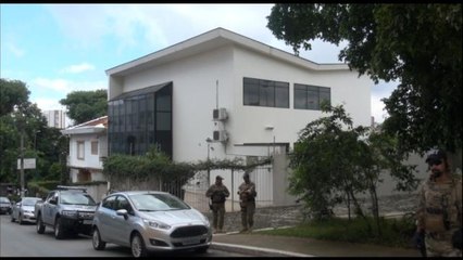 Lula es trasladado a comisaria mientras allanan sus propiedades en Sao Paulo